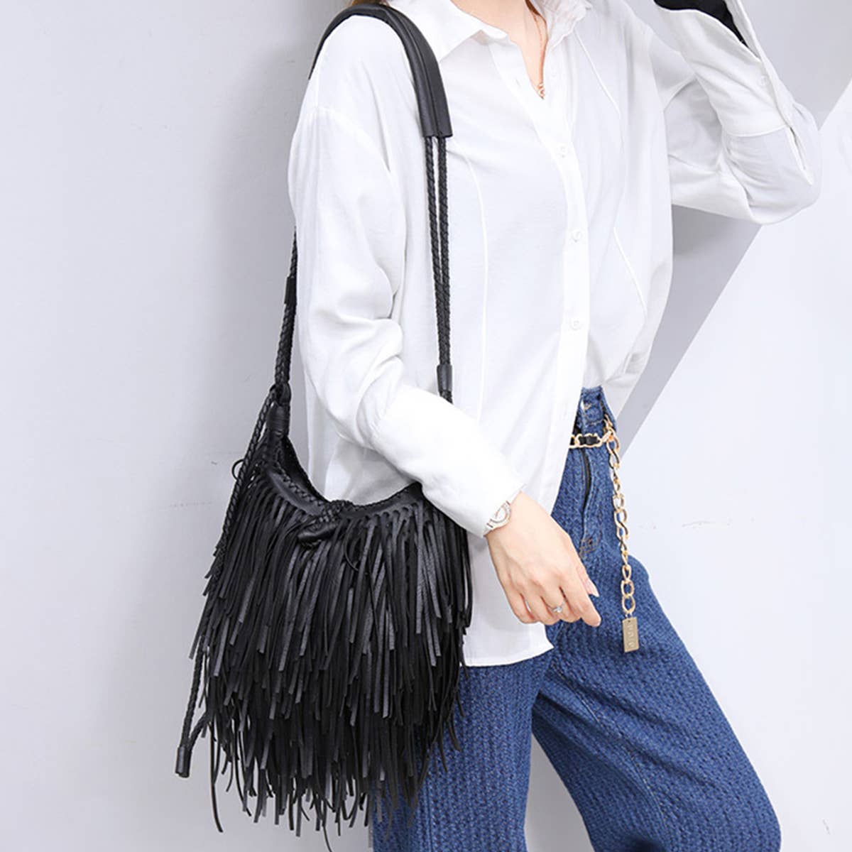 WOMEN RETRO TASSEL DIAGONAL SHOULDER BAG